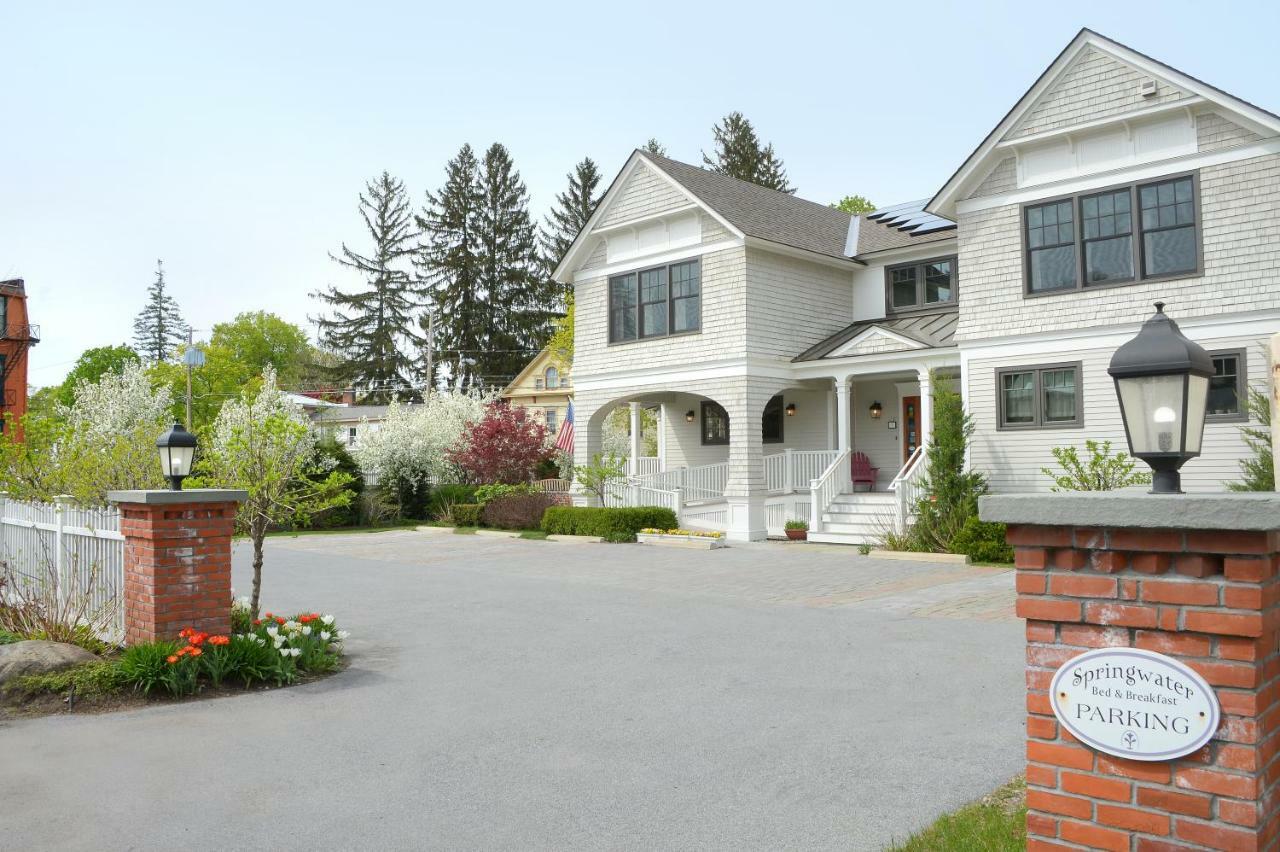The Springwater Bed And Breakfast Saratoga Springs Exterior photo